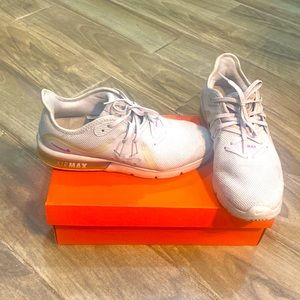 Gently use Nike Air Max